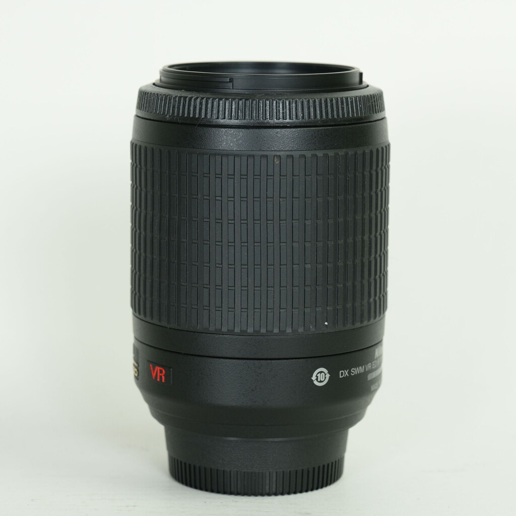 Nikon AF-S DX Zoom-Nikkor 55-200mm F4-5.6G ED ブラック Nikon AF-S DX Zoom-Nikkor 55-200mm F4-5.6G ED ブラック