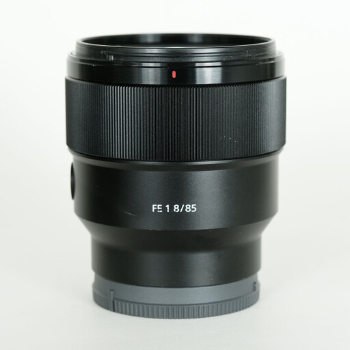 SONY FE 85mm F1.8 SEL85F18