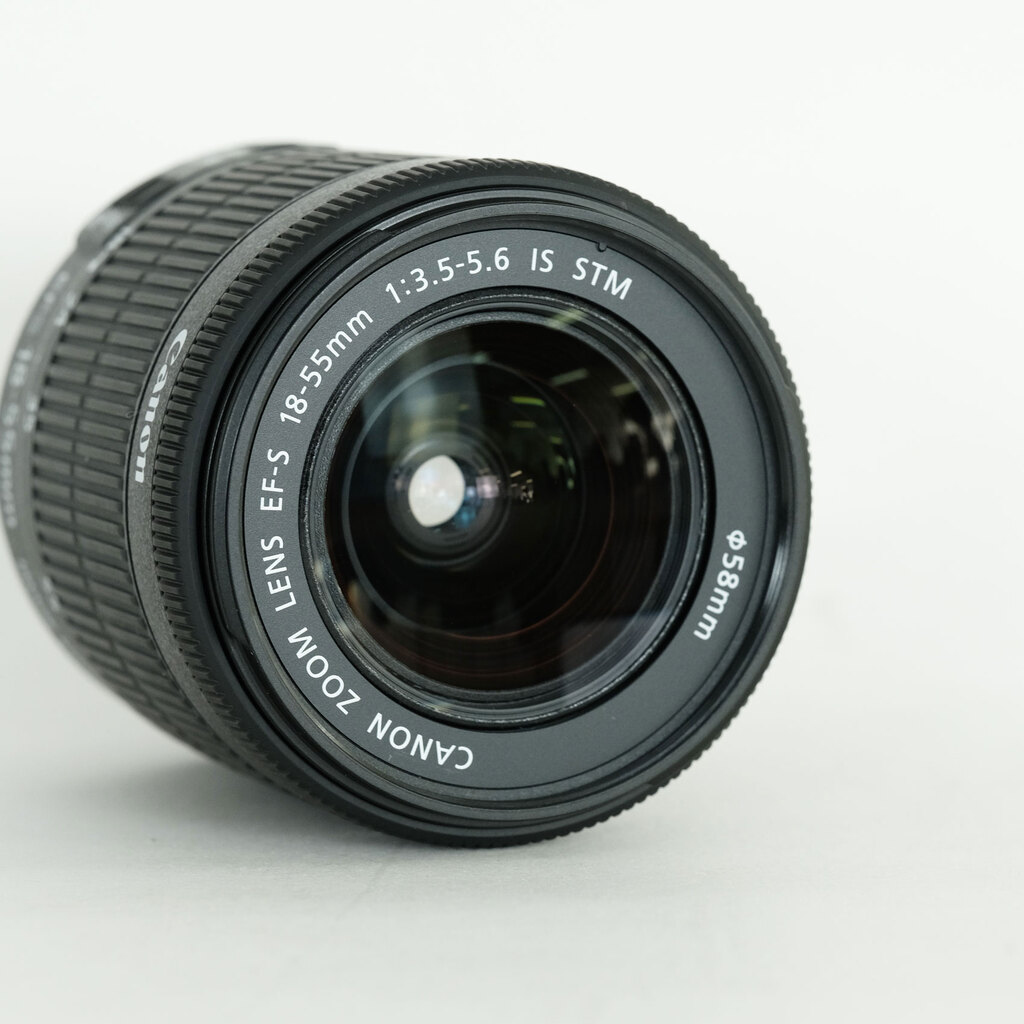 Canon EF-S18-55mm F3.5-5.6 IS STM
