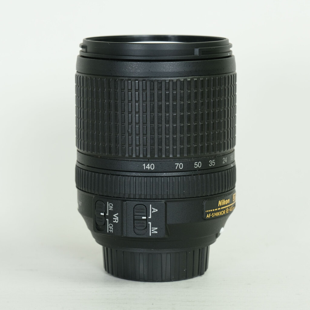 Nikon AF-S DX NIKKOR 18-140mm F3.5-5.6G ED VR