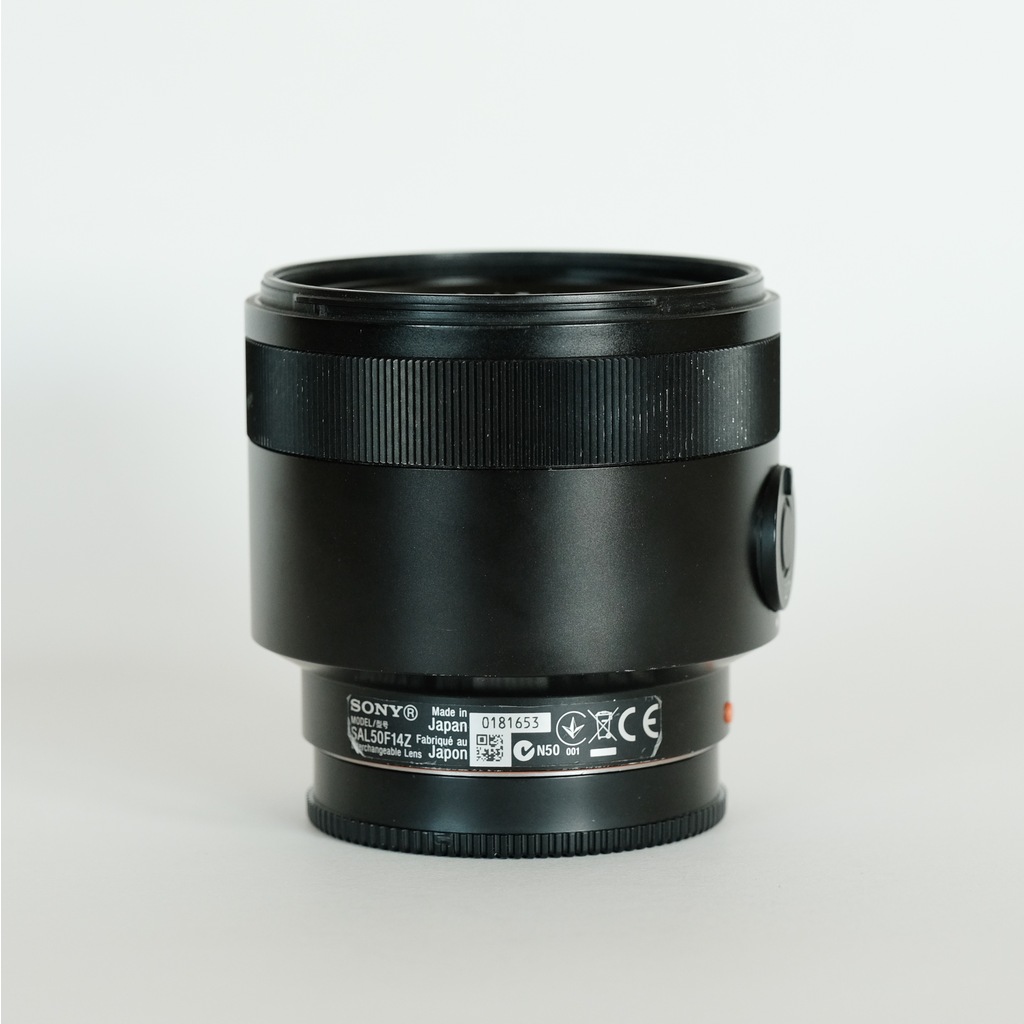 SONY Planar T* 50mm F1.4 ZA SSM SAL50F14Zの出品 | ONE SCENE（ワン