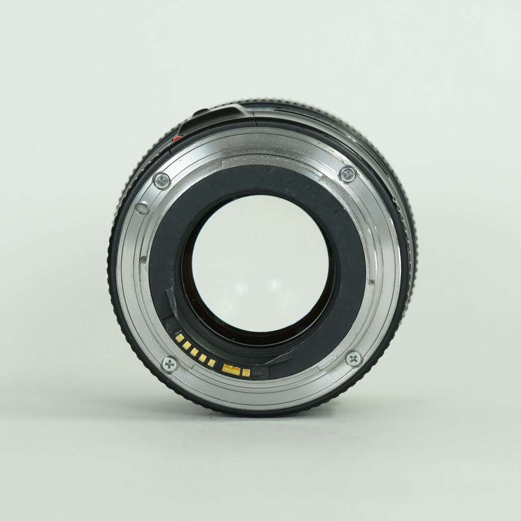 Canon EF85mm F1.8 USM