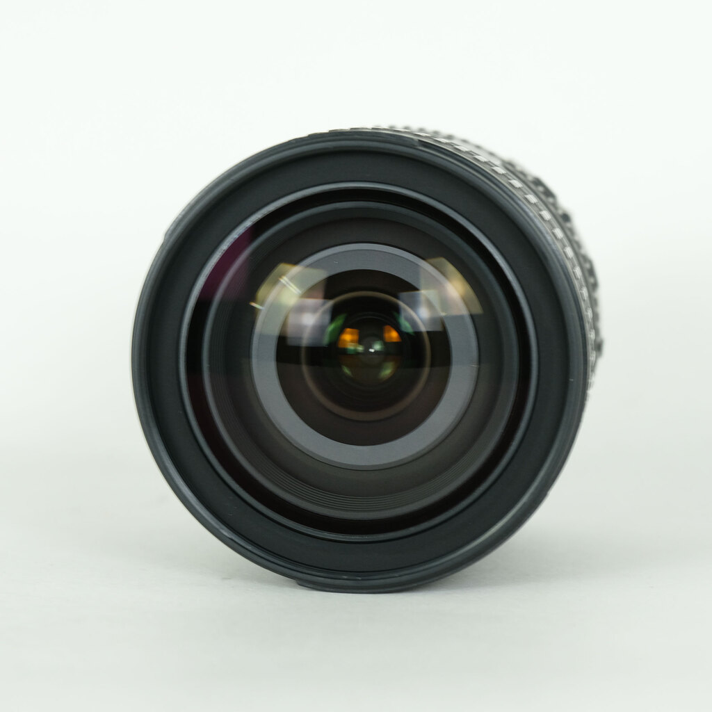 Nikon AF-S DX NIKKOR 16-85mm F3.5-5.6G ED VR Nikon AF-S DX NIKKOR 16-85mm F3.5-5.6G ED VR