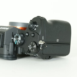 SONY α7 III（ILCE-7M3）