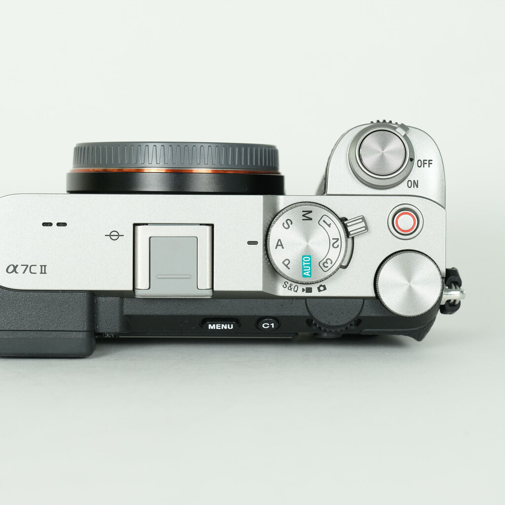 SONY α7C II（ILCE-7CM2）の出品 | ONE SCENE（ワンシーン）