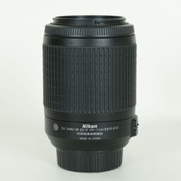Nikon AF-S DX VR Zoom-Nikkor 55-200mm F4-5.6G IF-ED Nikon AF-S DX VR Zoom-Nikkor 55-200mm F4-5.6G IF-ED