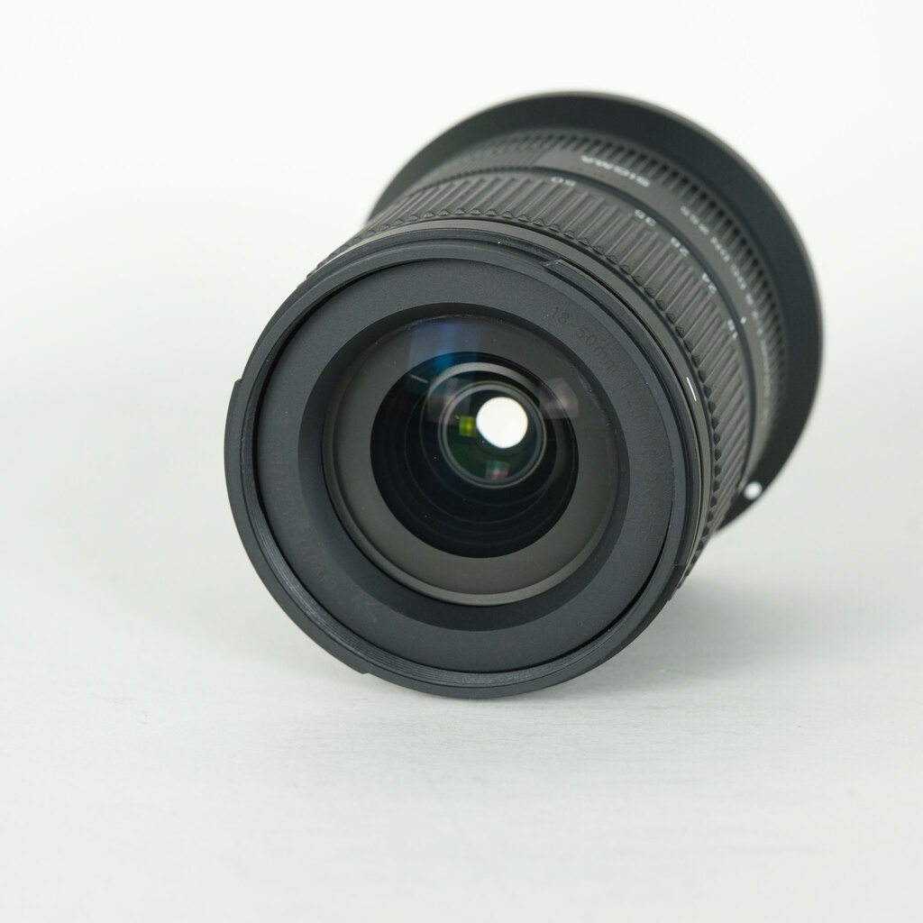 SIGMA 18-50mm F2.8 DC DN｜Contemporary [キヤノンRF用]