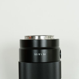 SONY FE 35mm F1.8 SEL35F18F