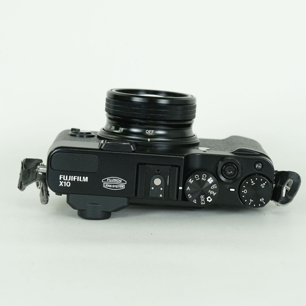 FUJIFILM X10 ブラック FUJIFILM X10 ブラック