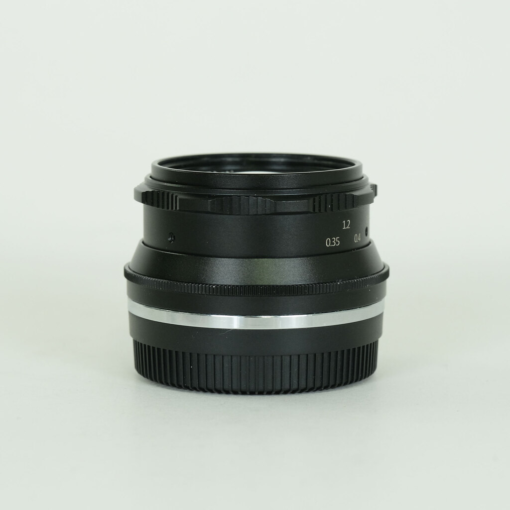 七工匠 7Artisans 35mm F1.2 (フジフイルムX用) ブラックの出品 | ONE