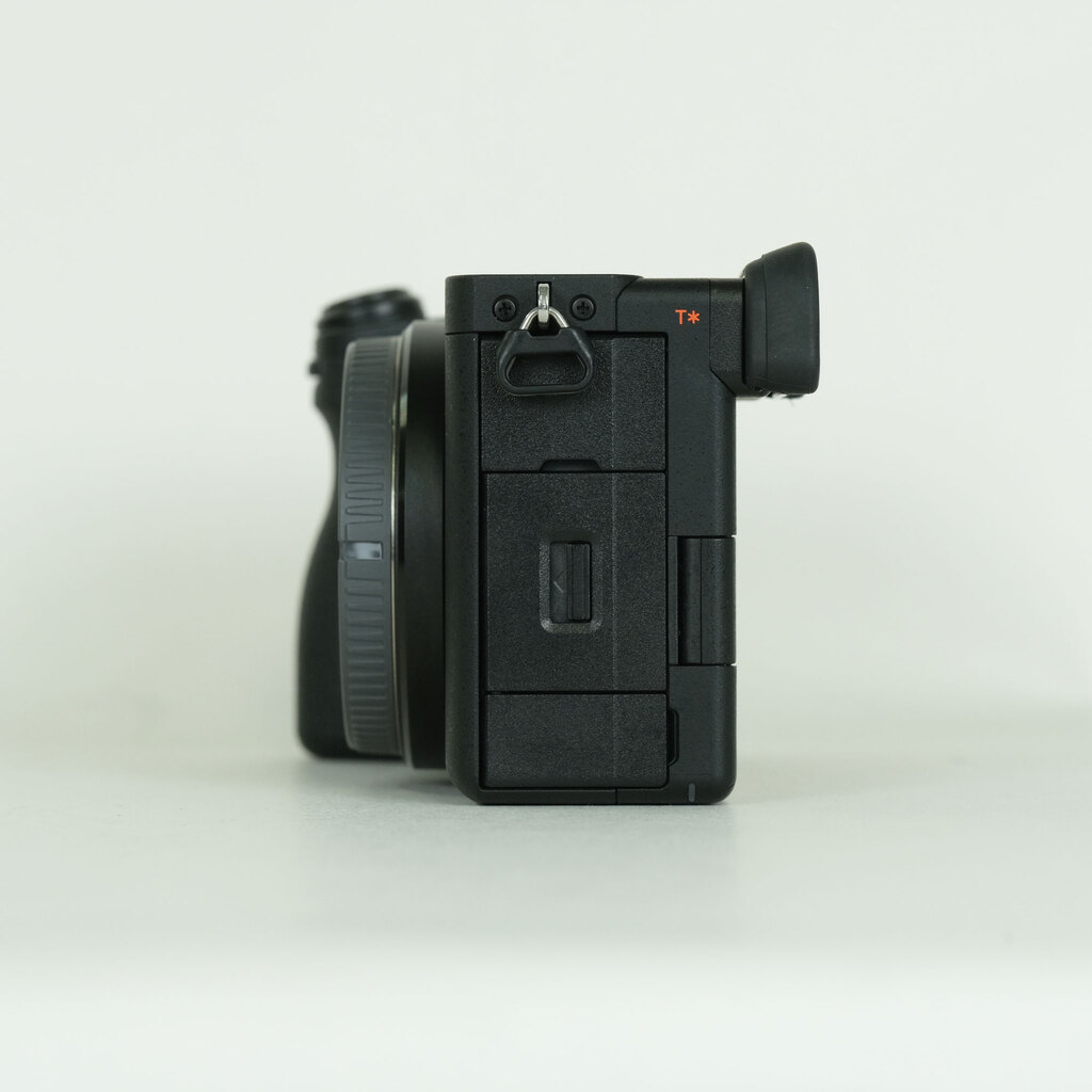 SONY α6700(ILCE-6700) SONY α6700(ILCE-6700)