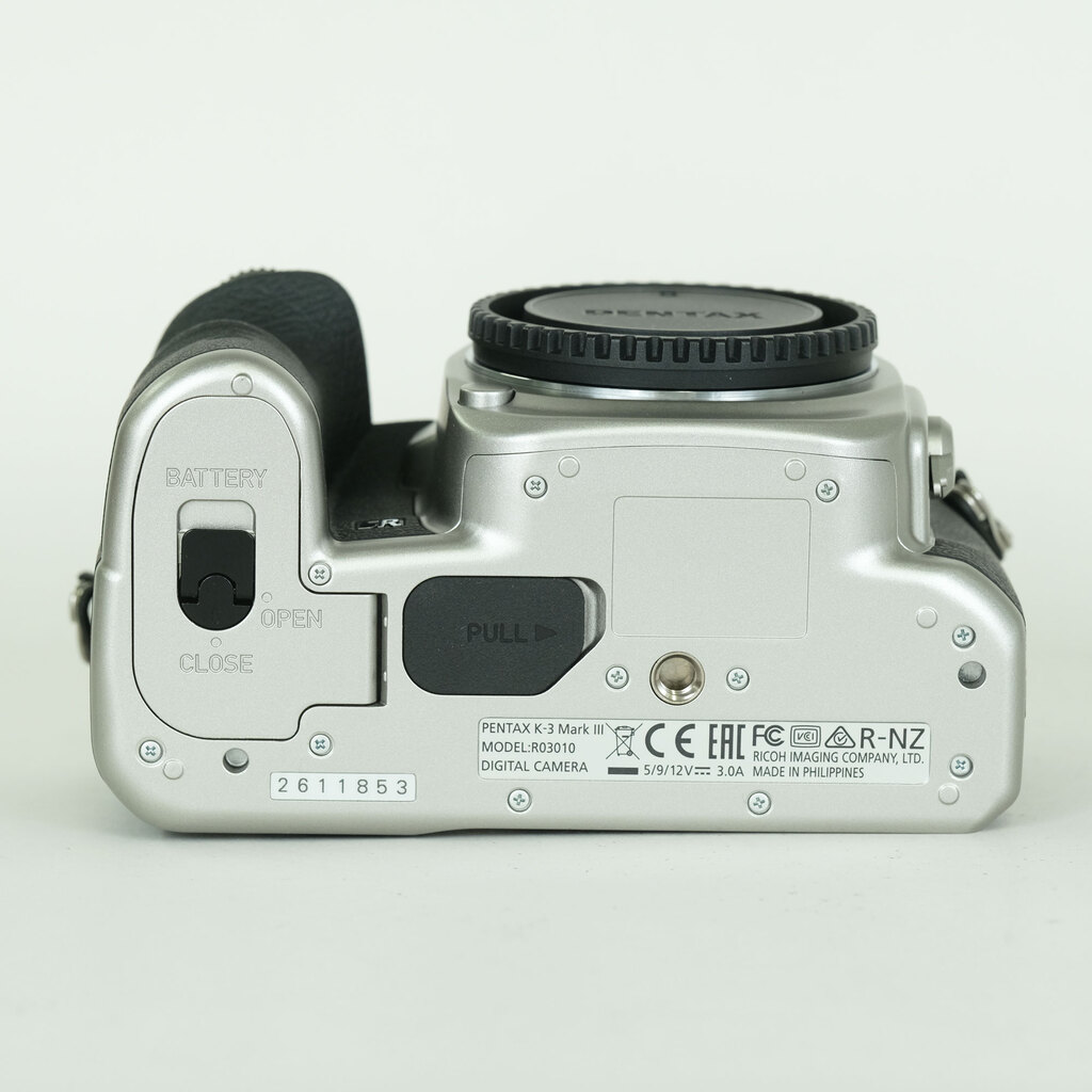PENTAX K-3 Mark III ボディ シルバー