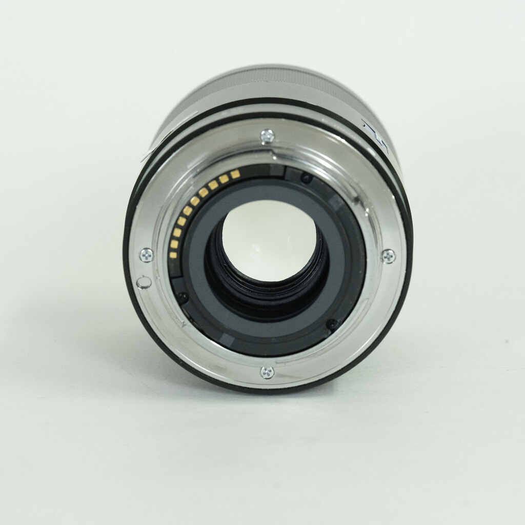 SONY Sonnar T* E 24mm F1.8 ZA SEL24F18Z