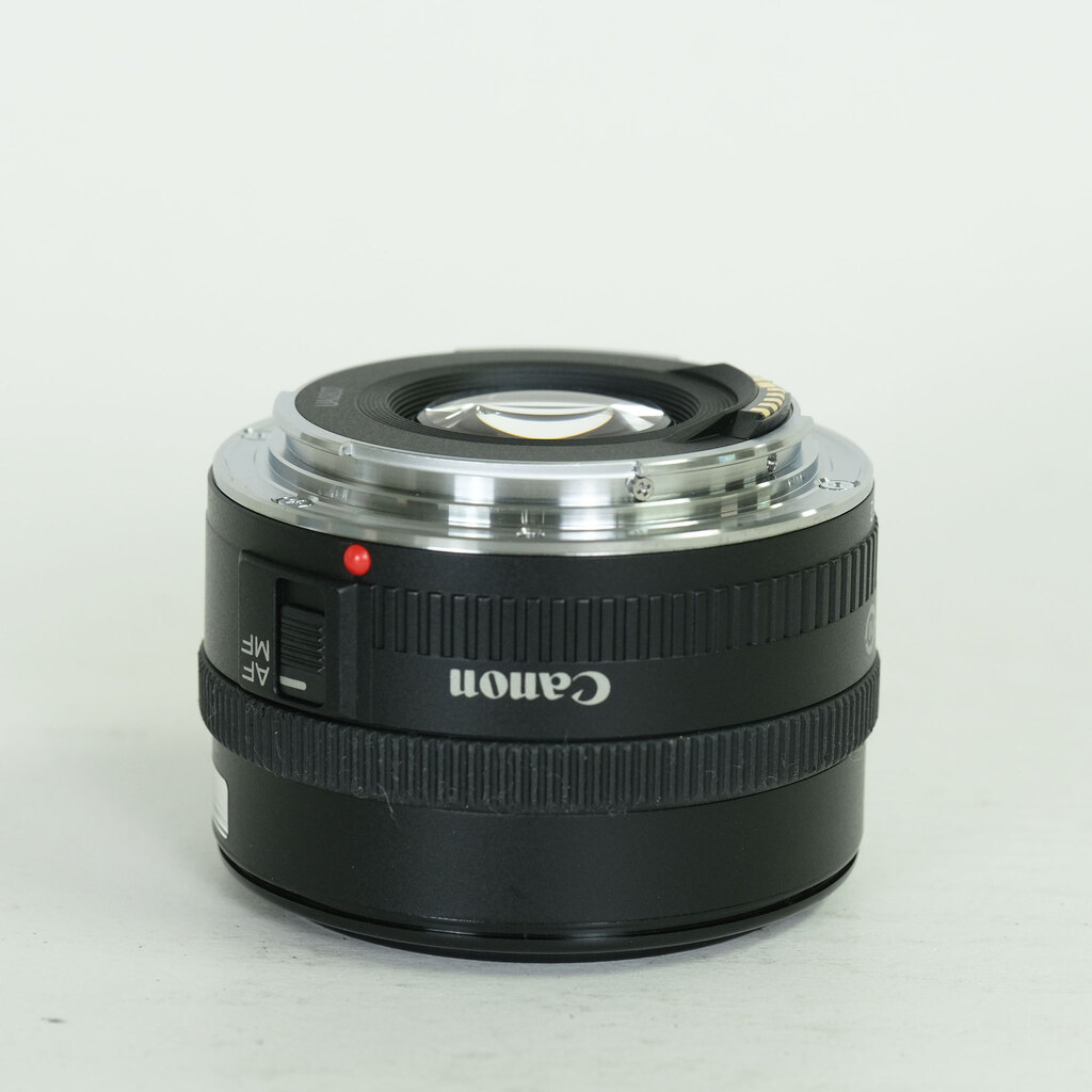 Canon EF35mm F2