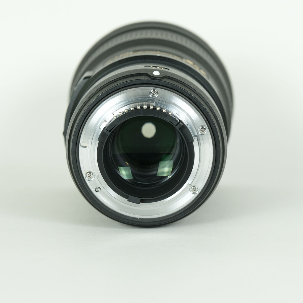 Nikon AF-S NIKKOR 300mm f/4E PF ED VR