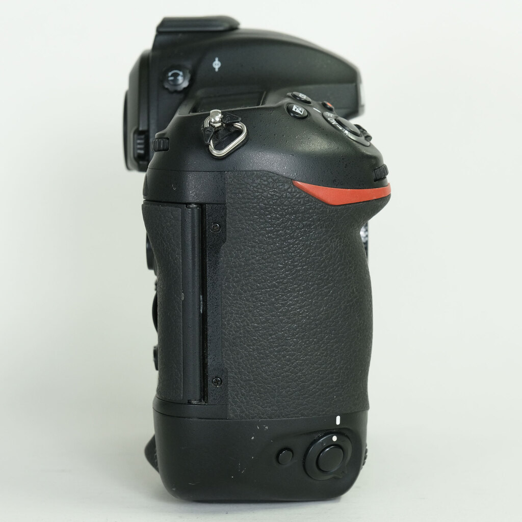 Nikon D5