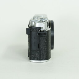 OLYMPUS PEN E-P7