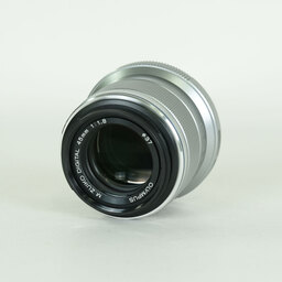 OLYMPUS M.ZUIKO DIGITAL 45mm F1.8