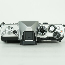 OM SYSTEM OM-3