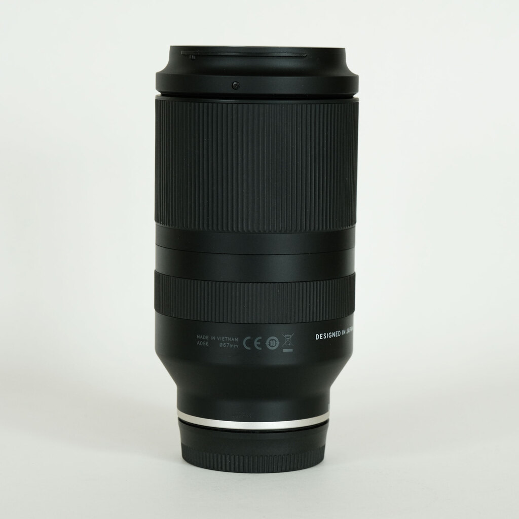 TAMRON 70-180mm F/2.8 Di III VXD (Model A056) [ ソニーE用 ]