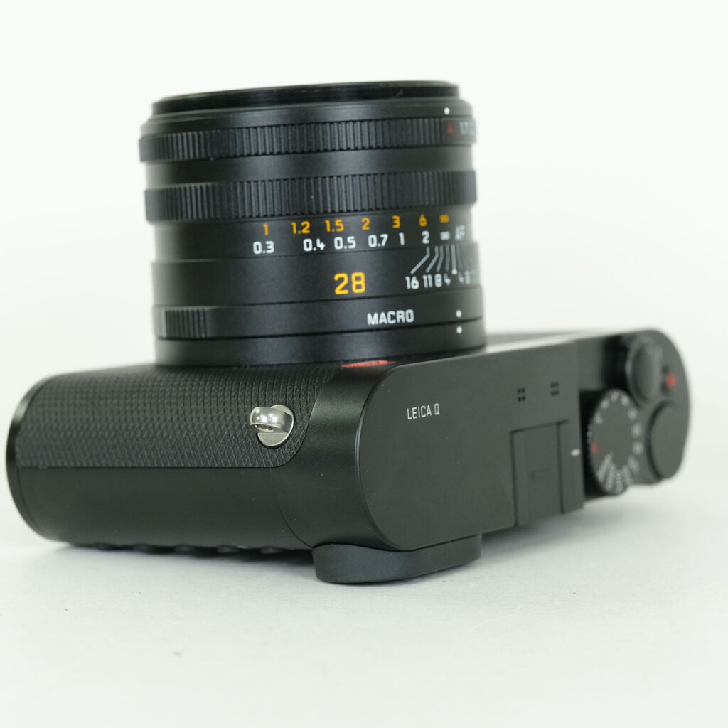 LEICA Q(Typ116) ブラック