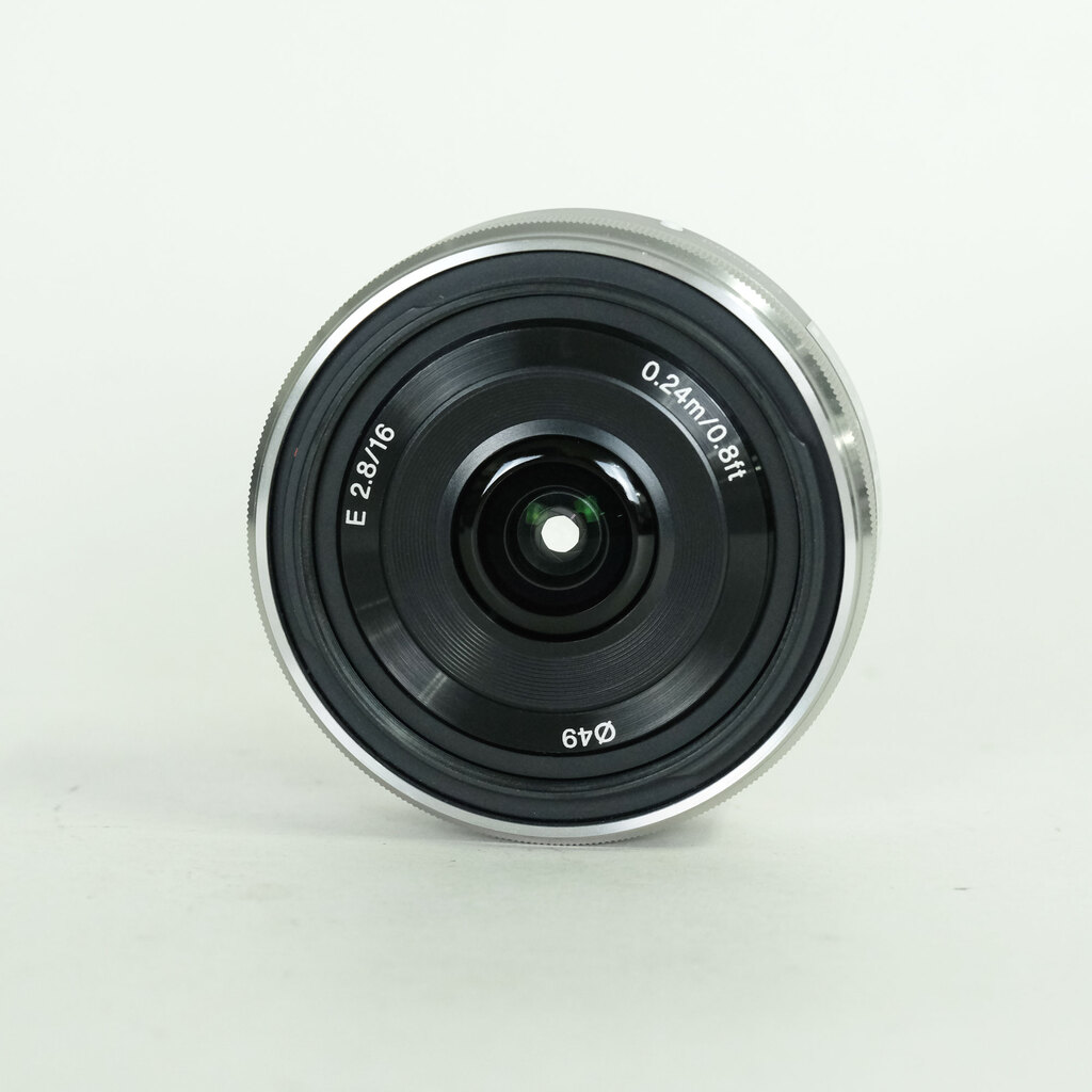 SONY E 16mm F2.8 SEL16F28