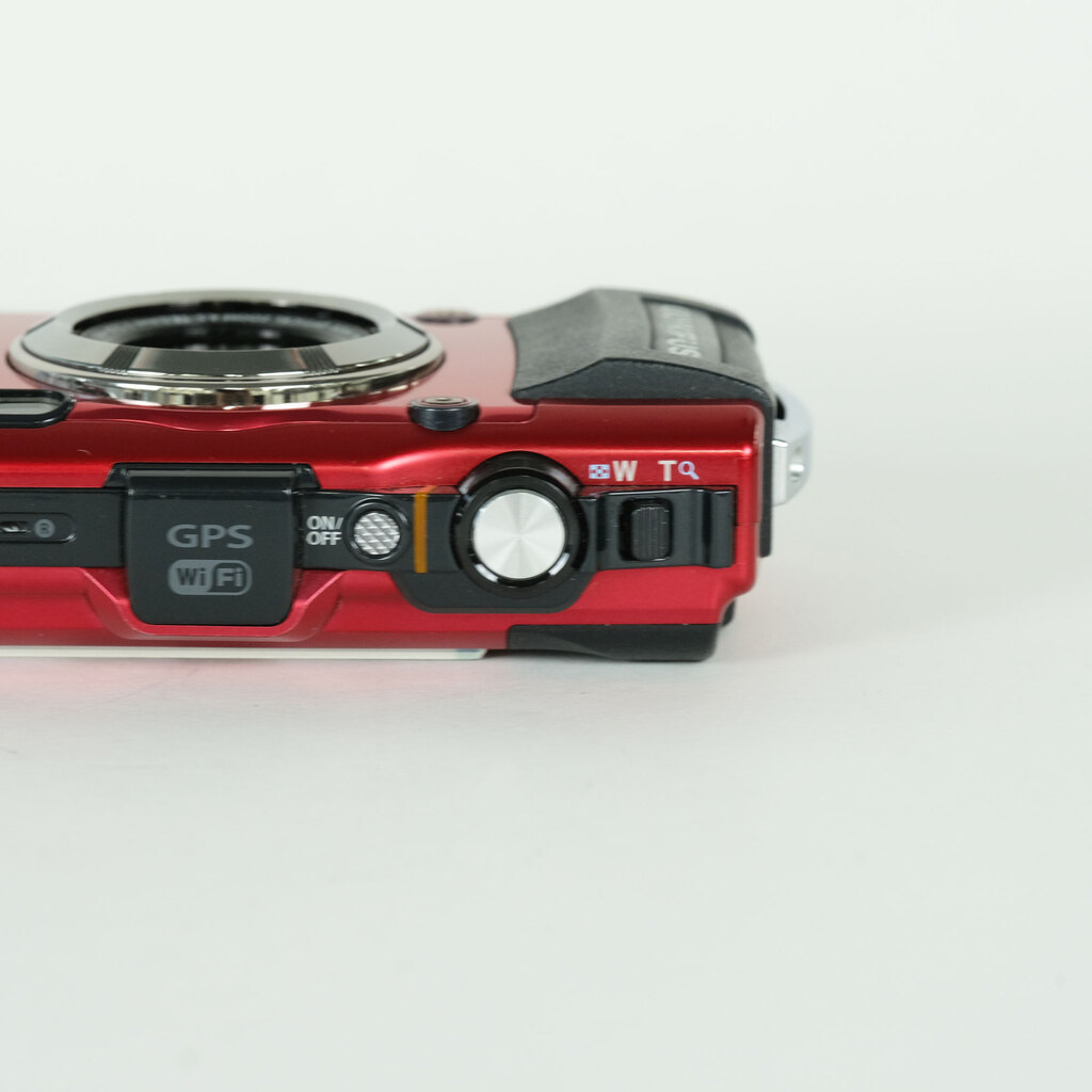 OLYMPUS STYLUS TG-3 Tough RED レッドの出品 | ONE SCENE（ワンシーン）