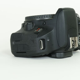Canon EOS Kiss X9i