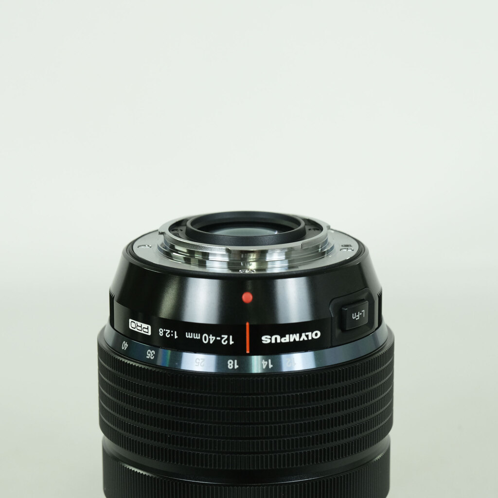 OLYMPUS M.ZUIKO DIGITAL ED 12-40mm F2.8 PRO