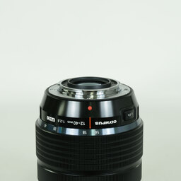 OLYMPUS M.ZUIKO DIGITAL ED 12-40mm F2.8 PRO