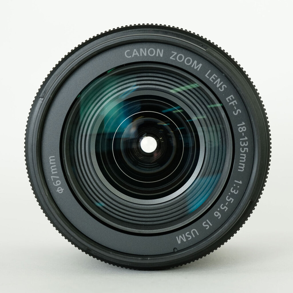 Canon EF-S18-135mm F3.5-5.6 IS USM
