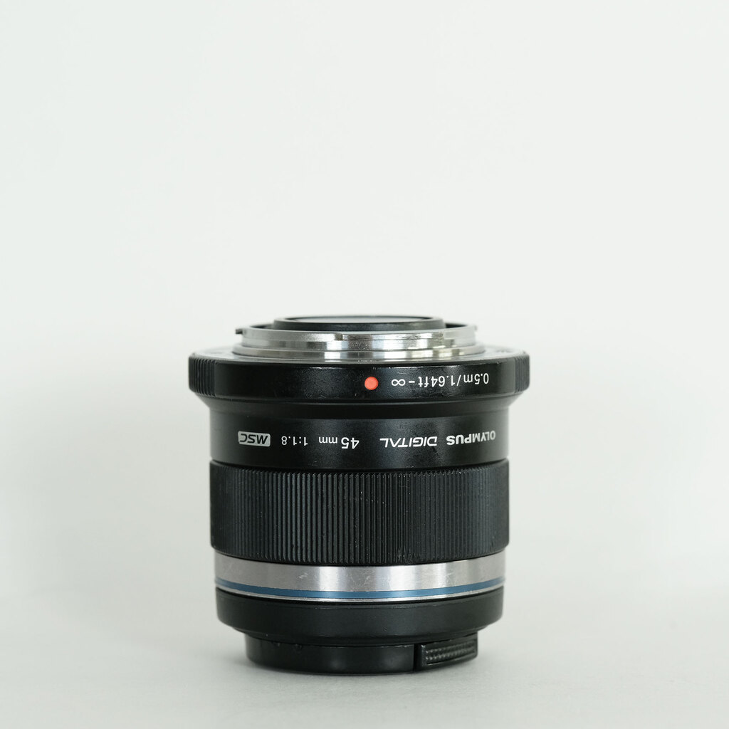 OLYMPUS M.ZUIKO DIGITAL 45mm F1.8