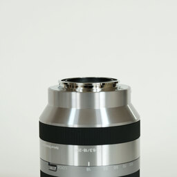 SONY E18-200mm F3.5-6.3 OSS SEL18200