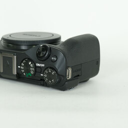 Canon EOS M3 ボディ ブラック