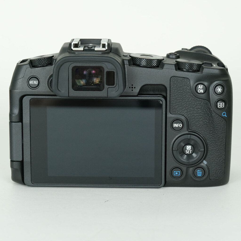 Canon EOS RP [�{�f�B]