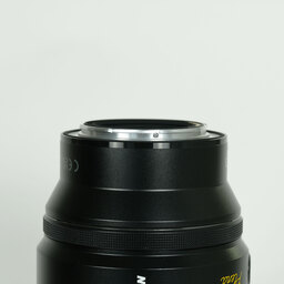 Nikon NIKKOR Z 135mm f/1.8 S Plena