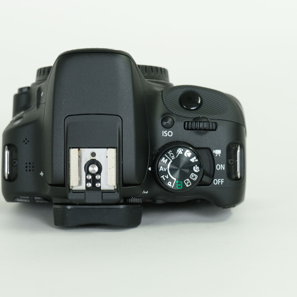Canon EOS Kiss X7 Canon EOS Kiss X7