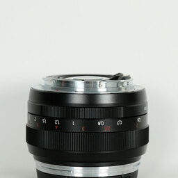 Carl Zeiss Planar T* 50mm F1.4 ZE [キヤノンEF用]