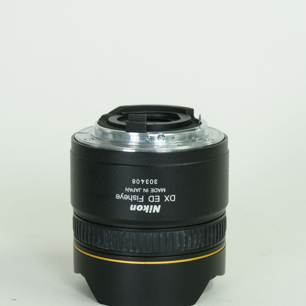 Nikon AF DX Fisheye-Nikkor 10.5mm F2.8G ED Nikon AF DX Fisheye-Nikkor 10.5mm F2.8G ED