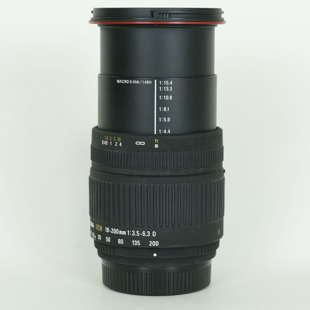 SIGMA 18-200mm F3.5-6.3 DC [ニコンF用]