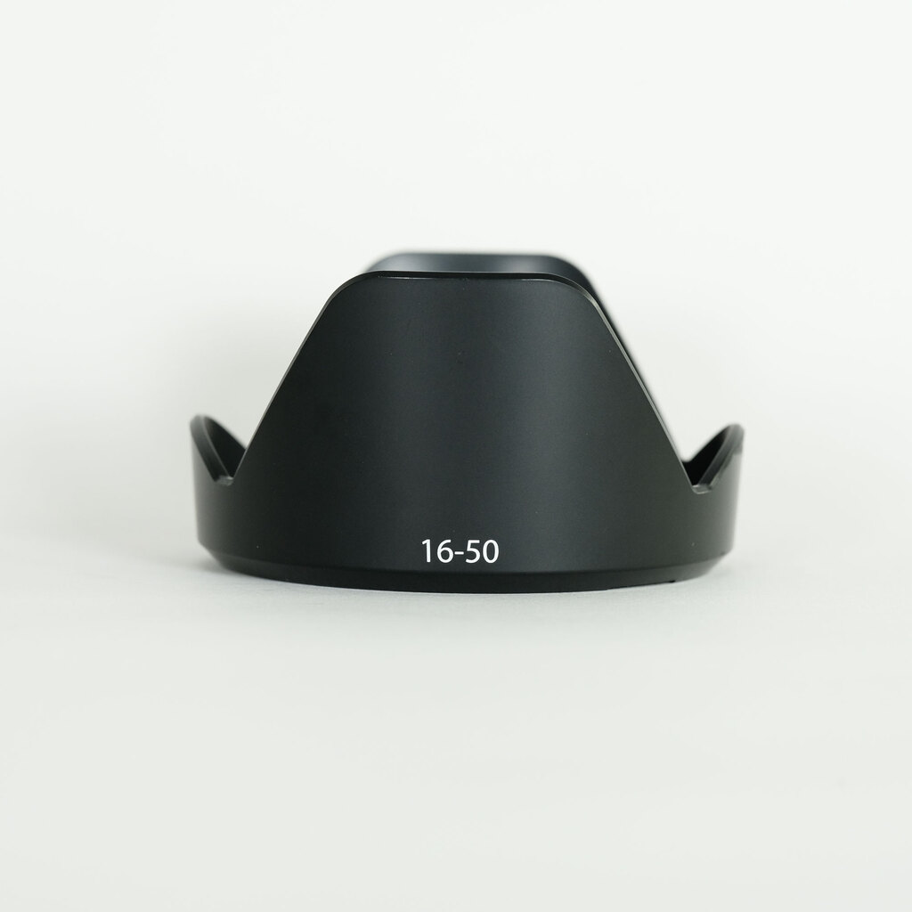 FUJIFILM フジノン XC16-50mm F3.5-5.6 OIS ブラック