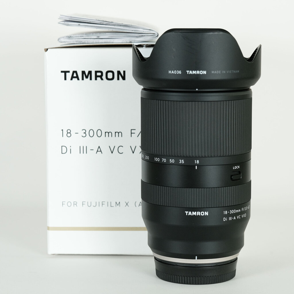 TAMRON 18-300mm F/3.5-6.3 Di III-A VC VXD (Model B061) [フジフイルムX用]
