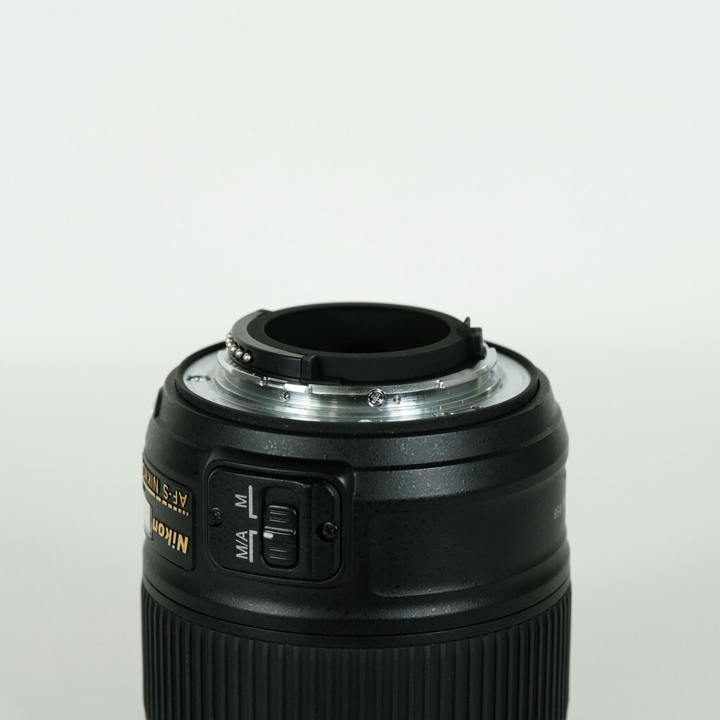 Nikon AF-S NIKKOR 35mm f/1.8G ED