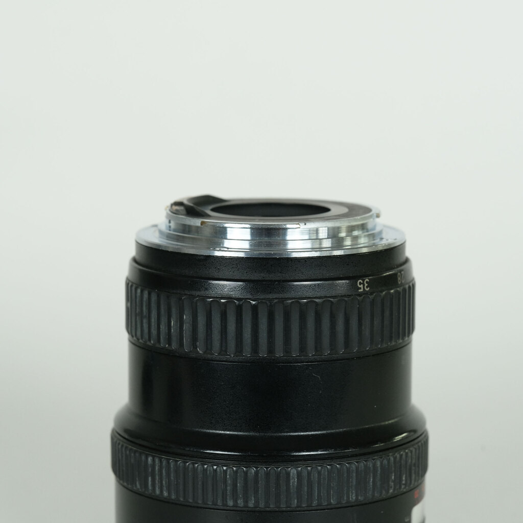 Canon EF20-35mm F2.8L