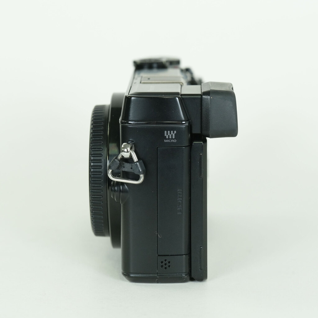 Panasonic LUMIX DMC-GX7-K ボディ ブラック Panasonic LUMIX DMC-GX7-K ボディ ブラック