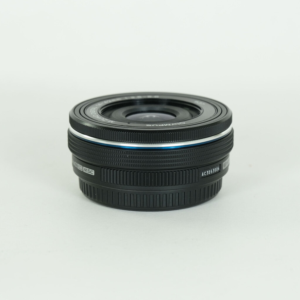 OLYMPUS M.ZUIKO DIGITAL ED 14-42mm F3.5-5.6 EZ ブラック OLYMPUS M.ZUIKO DIGITAL ED 14-42mm F3.5-5.6 EZ ブラック