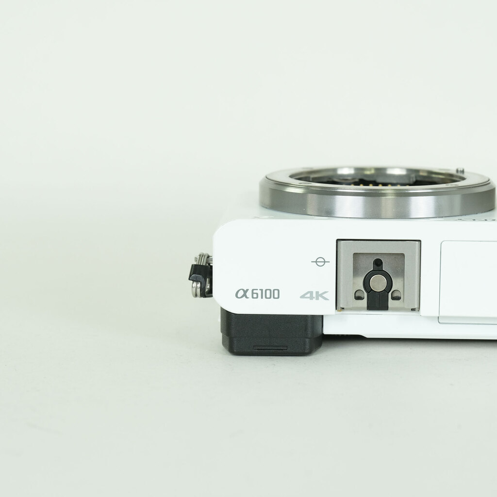 SONY α6100（ILCE-6100）