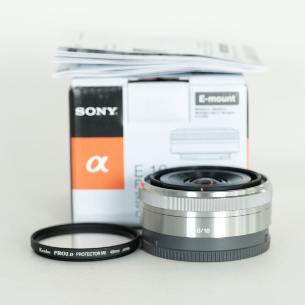 SONY E 16mm F2.8 SEL16F28
