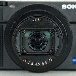 SONY Cyber-shot DSC-RX100M6