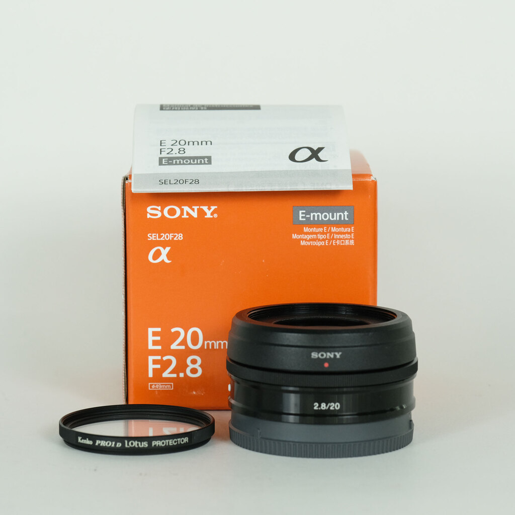 SONY E 20mm F2.8 SEL20F28